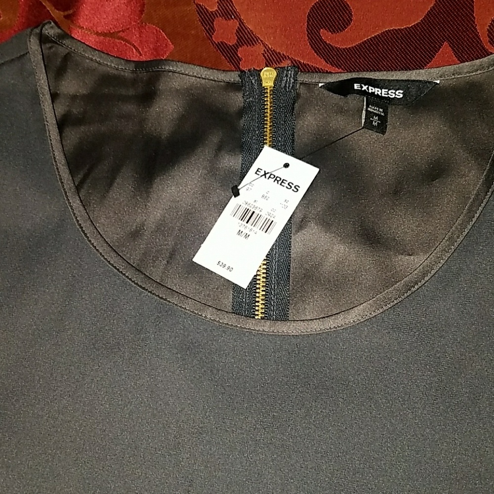 Express top t-shirt silk M